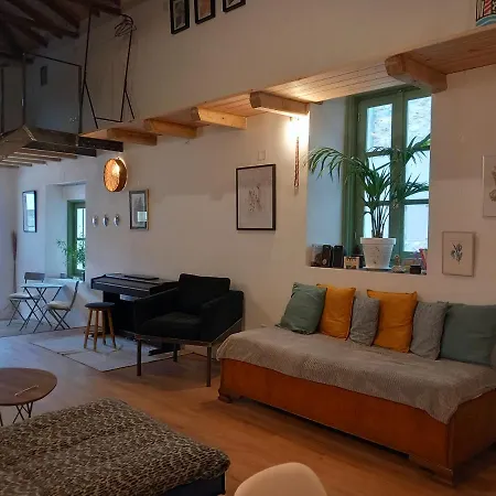 Danesi - да ναι Si * Leonídion