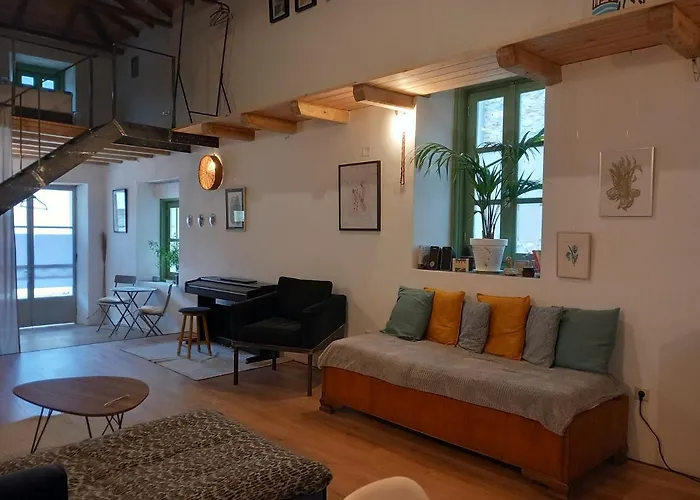 Danesi - да ναι Si * Leonídion